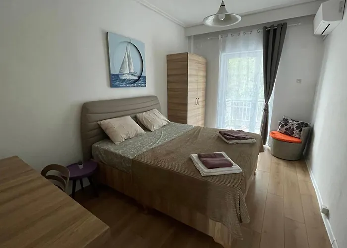 Peramo Flat * Néa Péramos