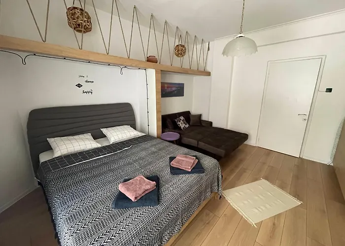 Peramo Flat